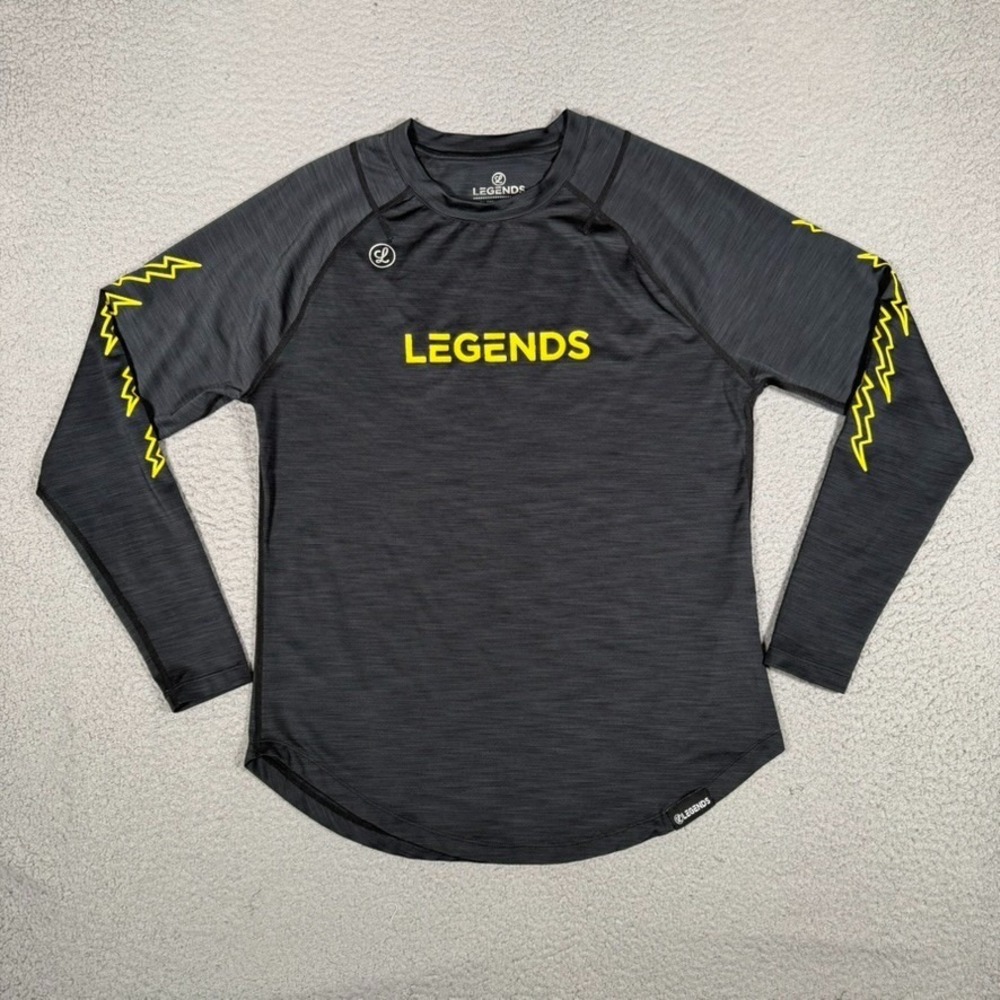 LEGENDS Shirt Mens Small Black Curve Hem Performance Casual Preppy Outdoor Logo
